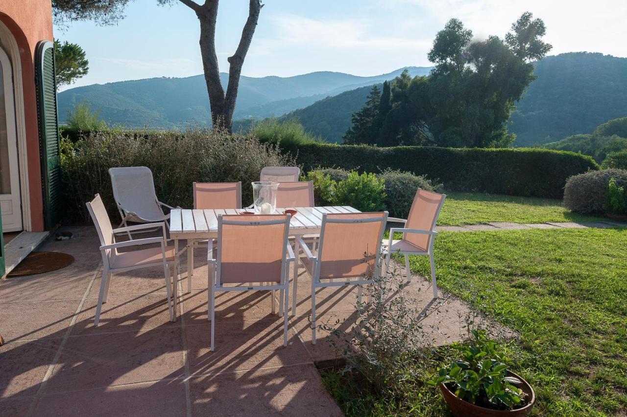 Appartamento Il Grifo - Cozy House, Wonderful View Portoferraio Esterno foto